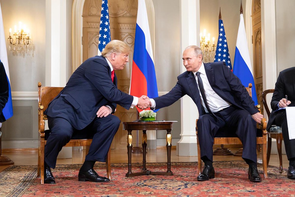 image of donald trump and vladimir Putin in a meeting summit august 2025