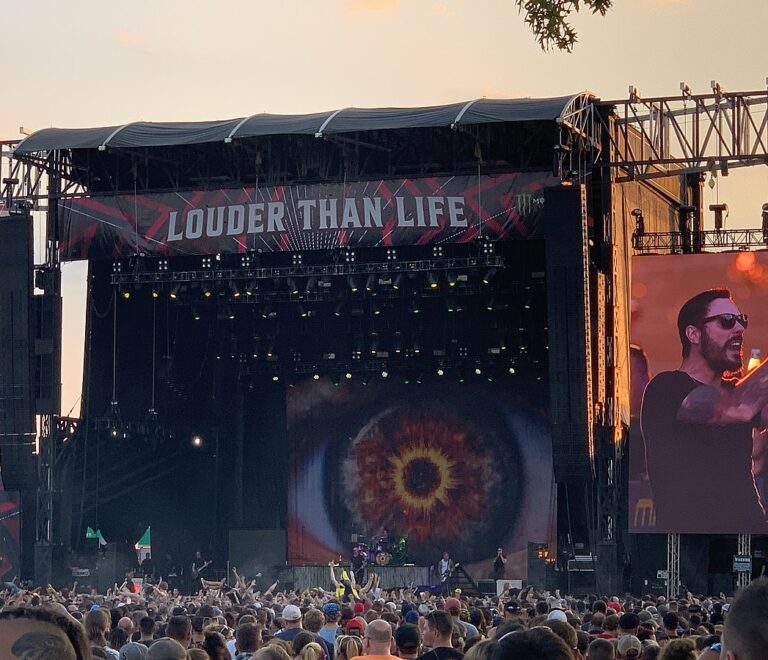louder than life 2025